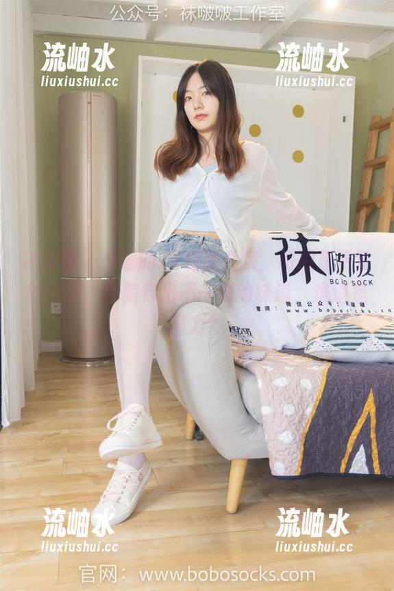 袜啵啵-瑶瑶 袜啵啵 - 瑶瑶的JK制服合集,明明是平常的裙子,偏偏穿出不一样的味道,难道是魔力?