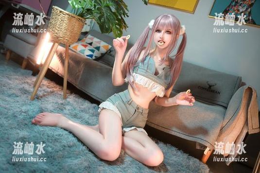 最新合集：鹿八岁baby逼兔女郎出境，谁是谁的兔子？