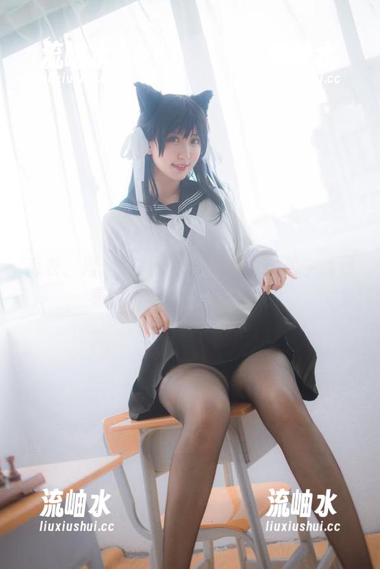 黑川 毛衣、海岛和黑川,这个写真图册中蕴藏着哪种小恶魔的气息呢?